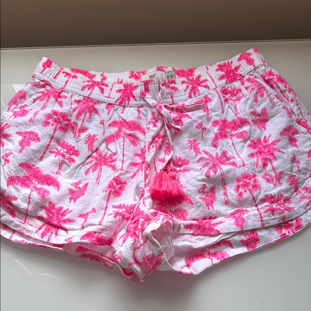 Tropical Pink Palm Tree Women's Shorts
